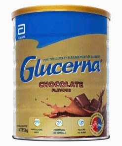 Sữa Glucerna Chocolate 850g dành cho người tiểu đường, vị socola dễ uống, giúp kiểm soát đường huyết và bổ sung dinh dưỡng hàng ngày.