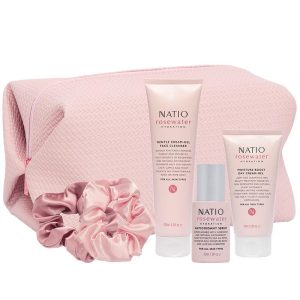 Natio Camelia Rosewater Bộ Quà Tặng Chăm Sóc Da Và Dây Buộc Tóc Scrunchie XMAS 2024