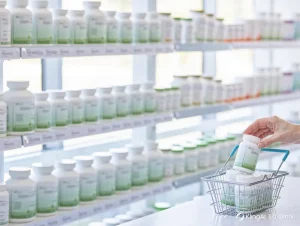 Mua tận tay tại nhà thuốc Úc (ảnh minh họa)